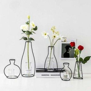 ayana shop  עיצוב הבית Iron Line Flower Vase 